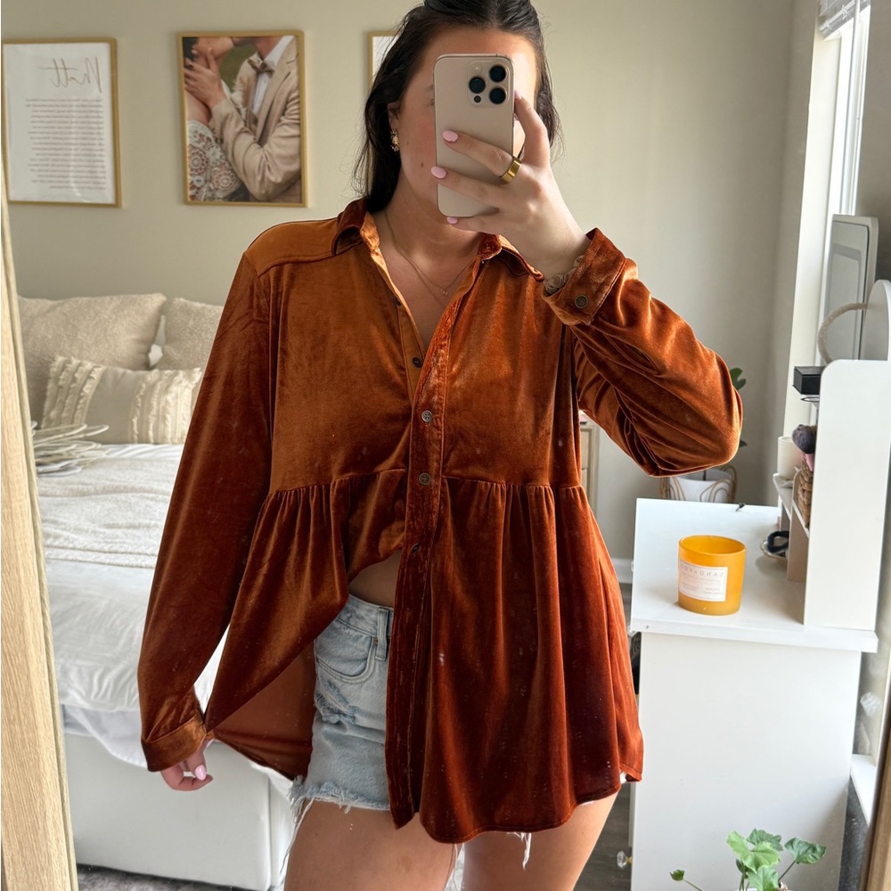 Women's Velvet Button-Up Top in Rust